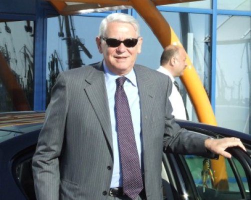 PSD MUTĂ DECISIV: MELEŞCANU, PROPUNEREA PENTRU ŞEFIA SENATULUI!